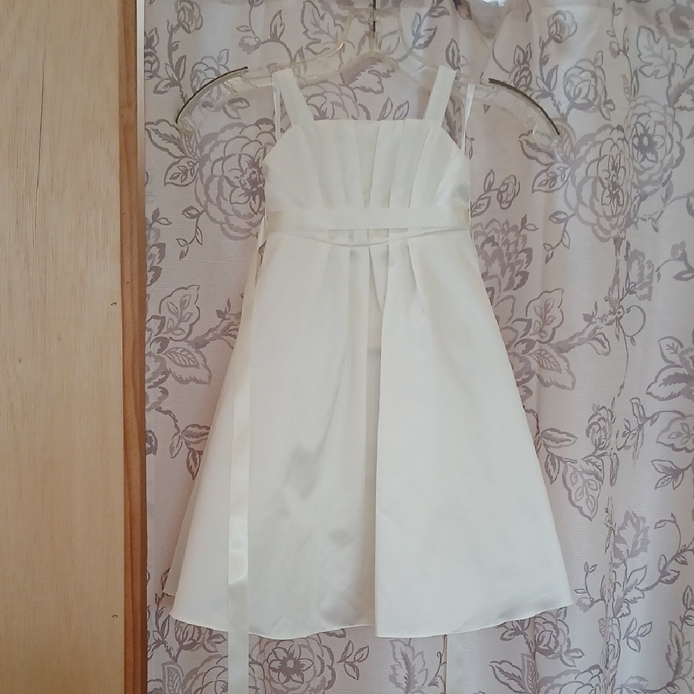 Size 2 Flower Girl Dress